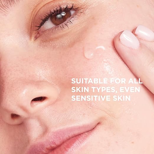 IT Cosmetics Hyaluronic Acid Serum Visibly Plumps Skin & Smooths Lines In 2 Weeks - With Peptide + Vitamin B5 - Vegan Formula 1 fl oz/ 30ml