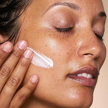 qrr OSEA Atmosphere Protection® Cream 2oz - Lightweight Face Moisturizer for Fast-Absorbing Hydration - Smooths with Niacinamide, Shea Butter, and Undaria Seaweed - Ideal Under Sunscreen or Makeup 60ml