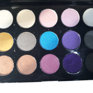 Omei's Lasting Color Shining Eyeshadow